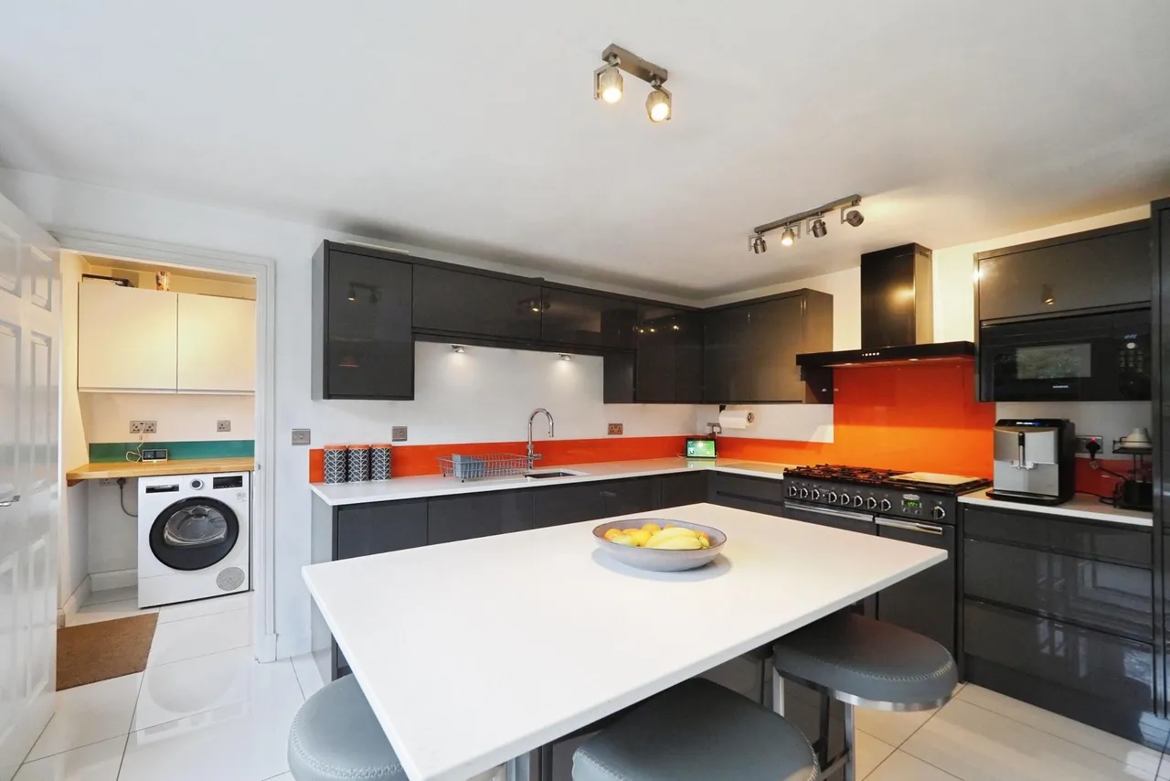 Calladine Grove, Sutton-in-ashfield, NG17, photo 7