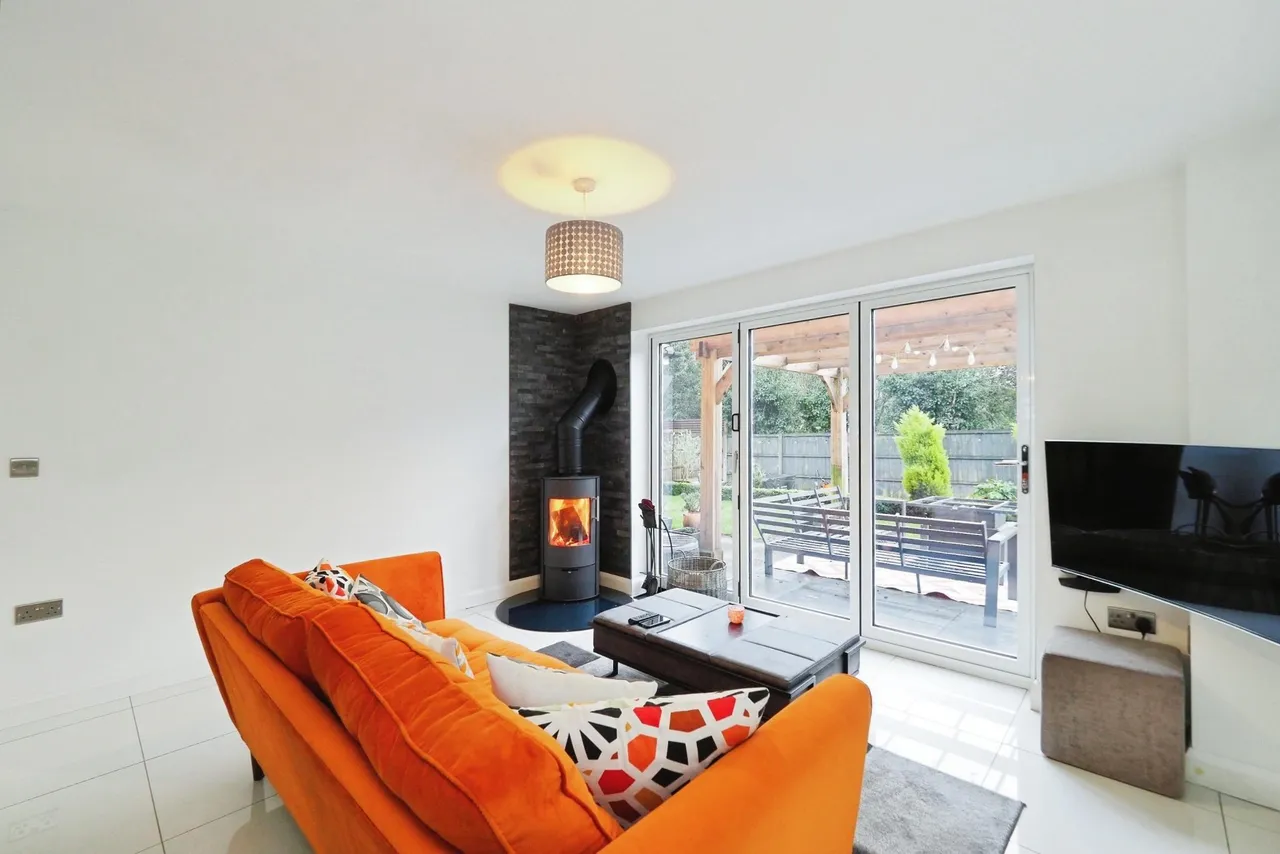 Calladine Grove, Sutton-in-ashfield, NG17, photo 6