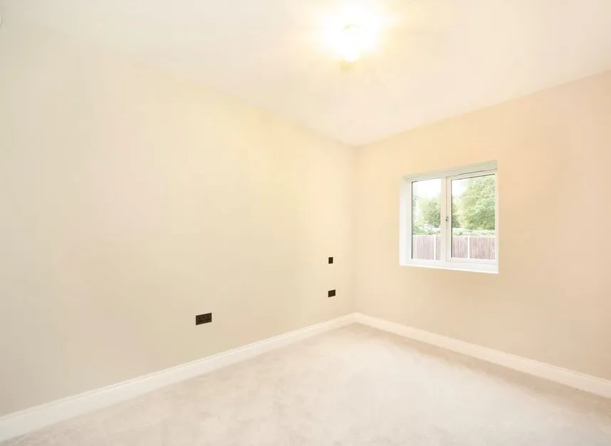 Hythe Road, Thornton Heath, CR7, photo 8