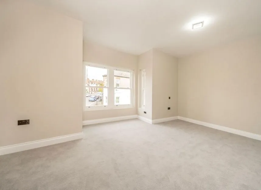 Hythe Road, Thornton Heath, CR7, photo 5