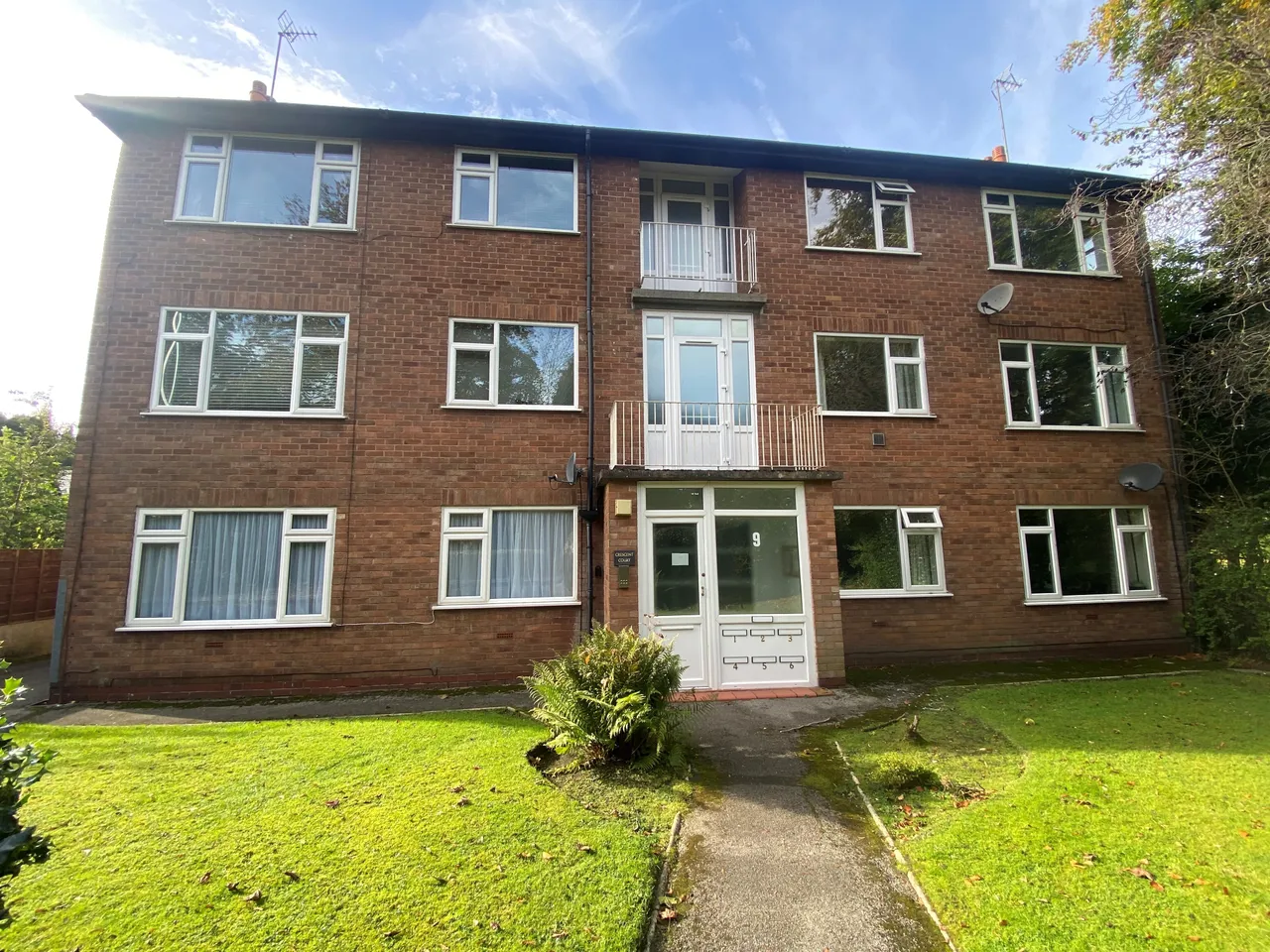 Crescent Court, Brooklands Crescent, Sale, Greater Manchester, M33 3NB, photo 7