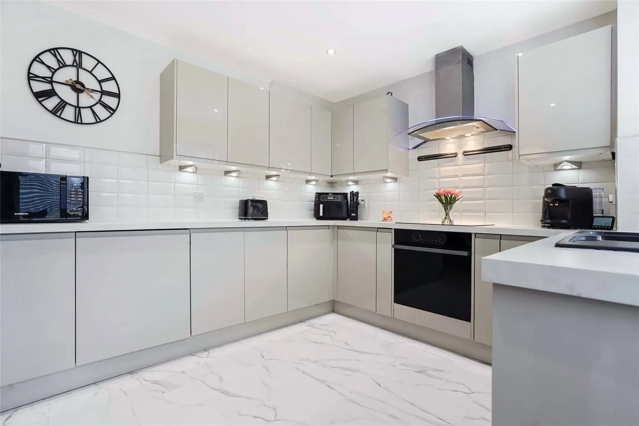 Woodend Walk, Armadale, EH48, photo 9