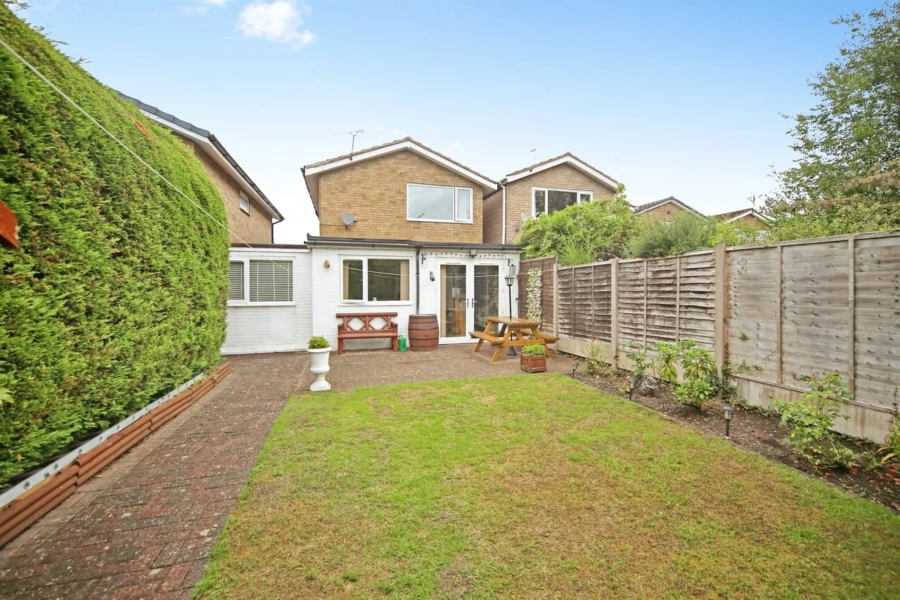 Wharton Avenue, Solihull, B92, photo 23