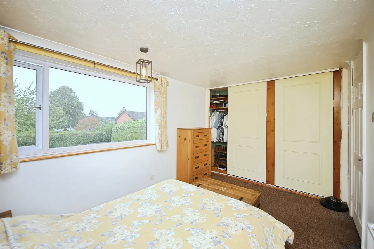 Wharton Avenue, Solihull, B92, photo 17