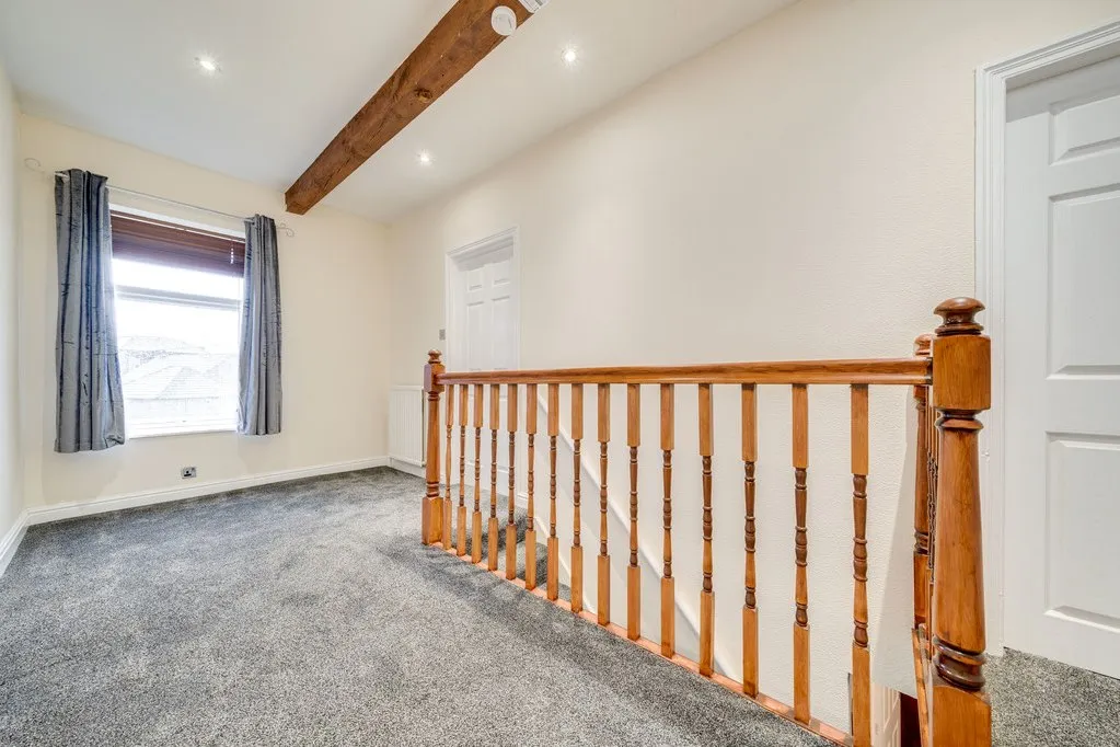 Oxford Road, Gomersal BD19 4HQ, photo 6