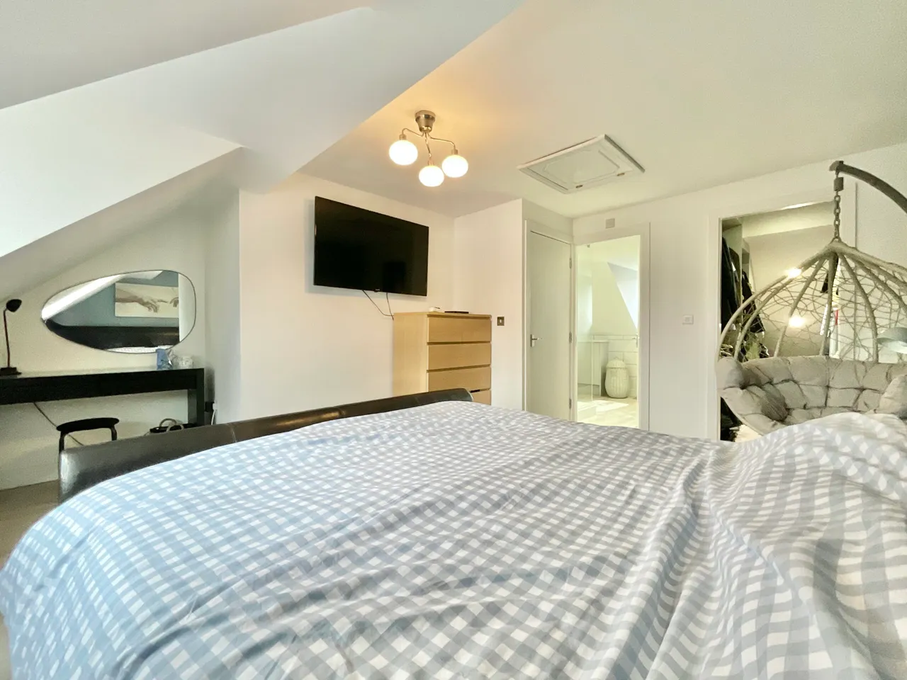 Spring Hollow, Eccleshall, ST21, photo 17