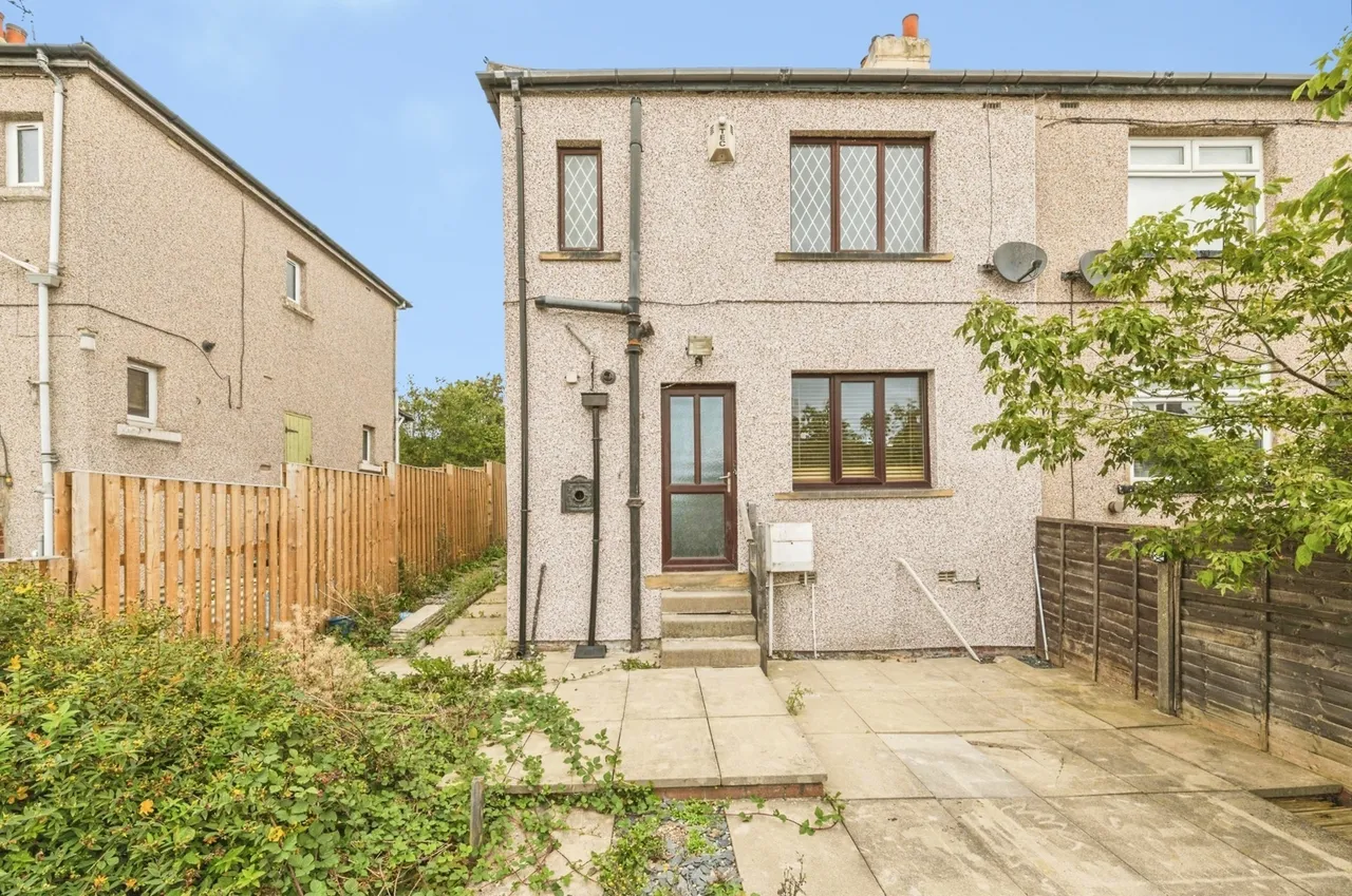 Whitehall Road West, Cleckheaton, West Yorkshire, BD19, photo 9