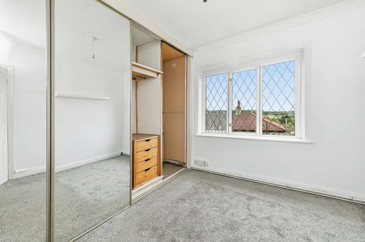 Whitehall Road West, Cleckheaton, West Yorkshire, BD19, photo 5
