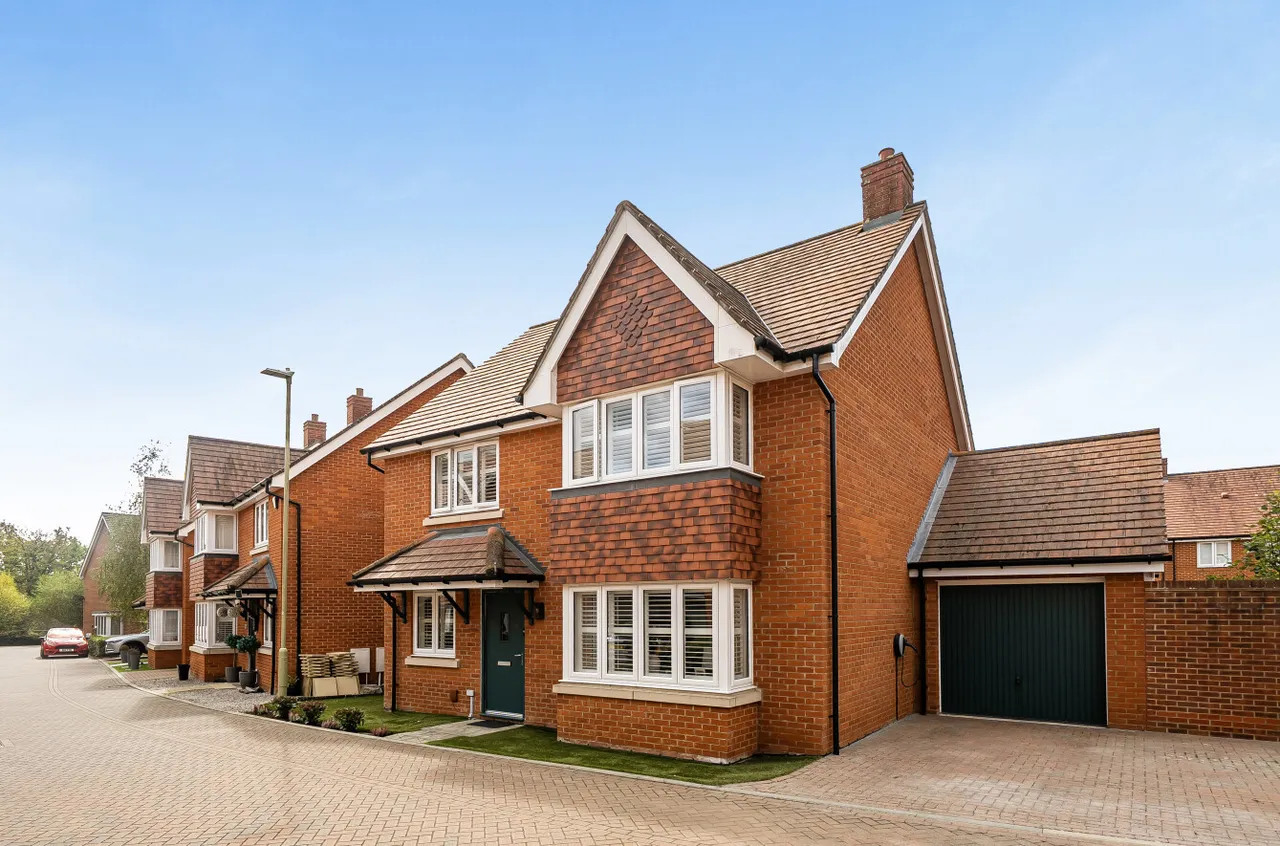 4 bed house for sale, Cleverley Rise, Bursledon, SO31