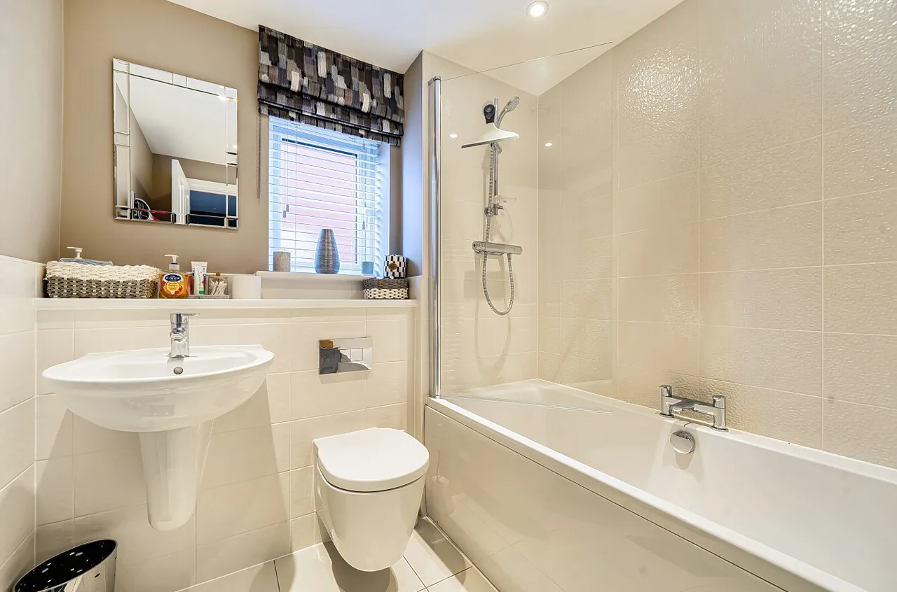 Cleverley Rise, Bursledon, SO31, photo 15