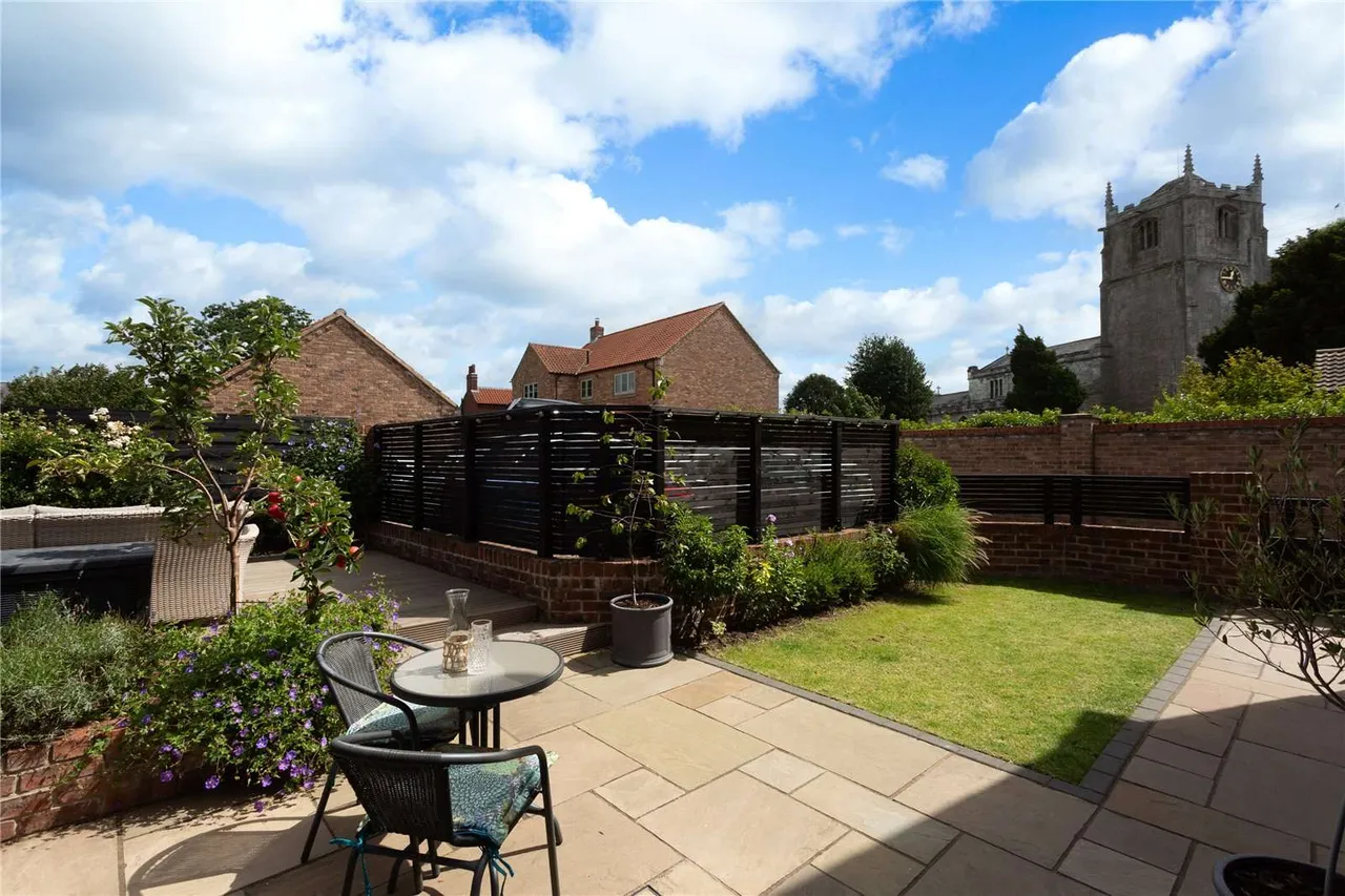 Church Hill, Wistow, YO8, photo 15