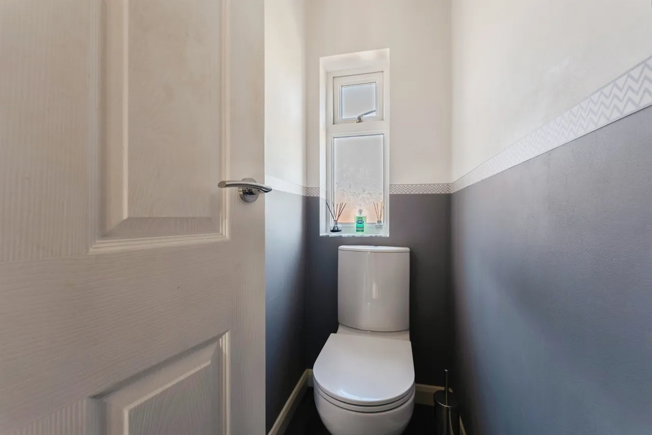 Loxdale Drive, Great Sutton, CH65, photo 13