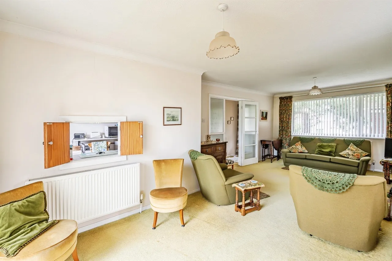 Buckingham Close, Seaford, BN25, photo 6