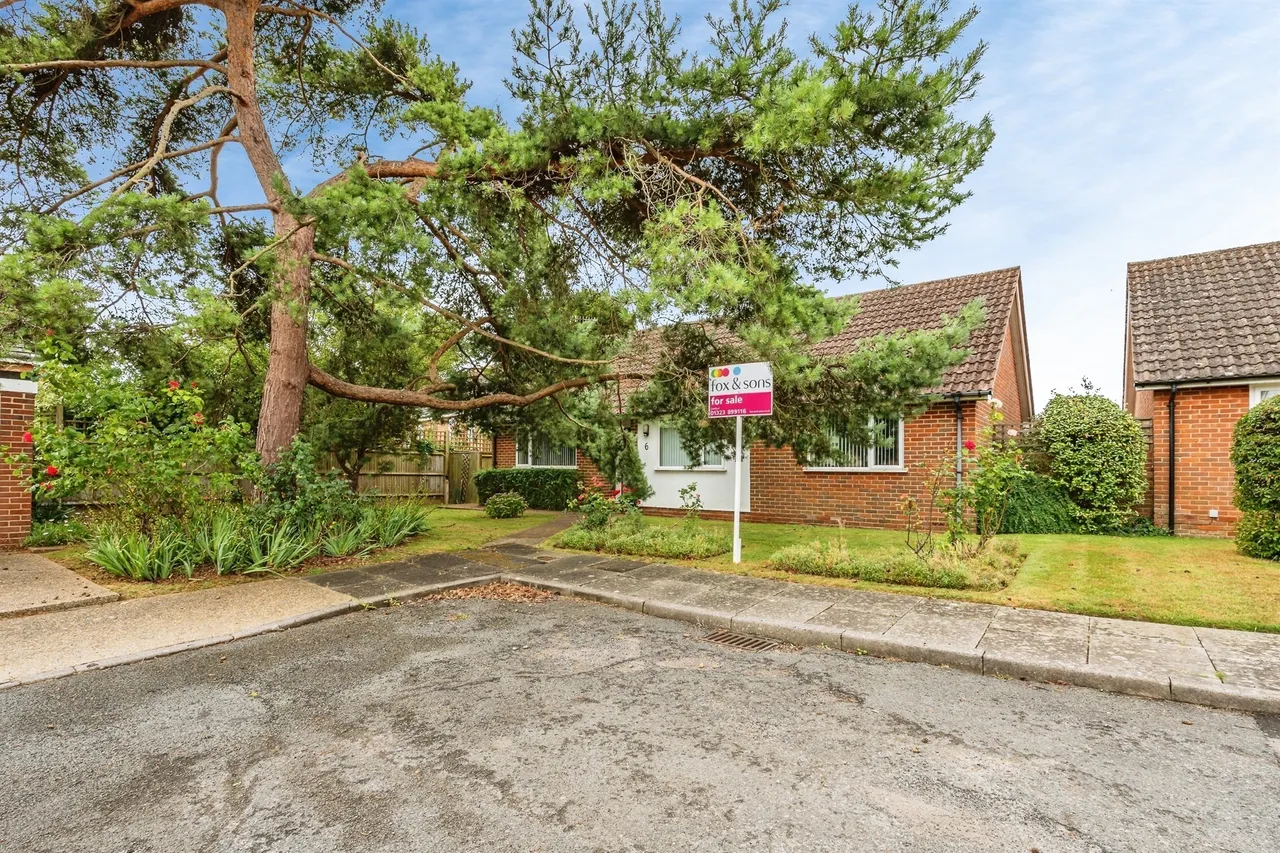 Buckingham Close, Seaford, BN25, photo 7