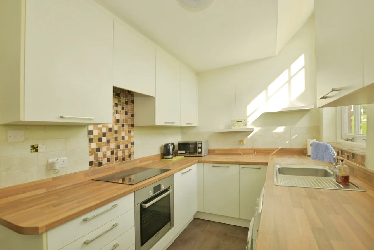 The Durlocks, Folkestone, Kent, CT19, photo 6