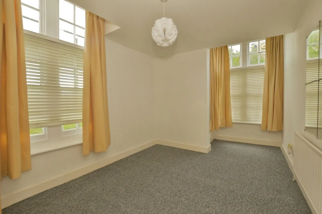 The Durlocks, Folkestone, Kent, CT19, photo 4