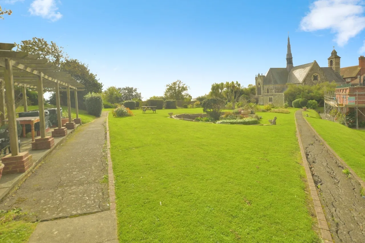 The Durlocks, Folkestone, Kent, CT19, photo 21