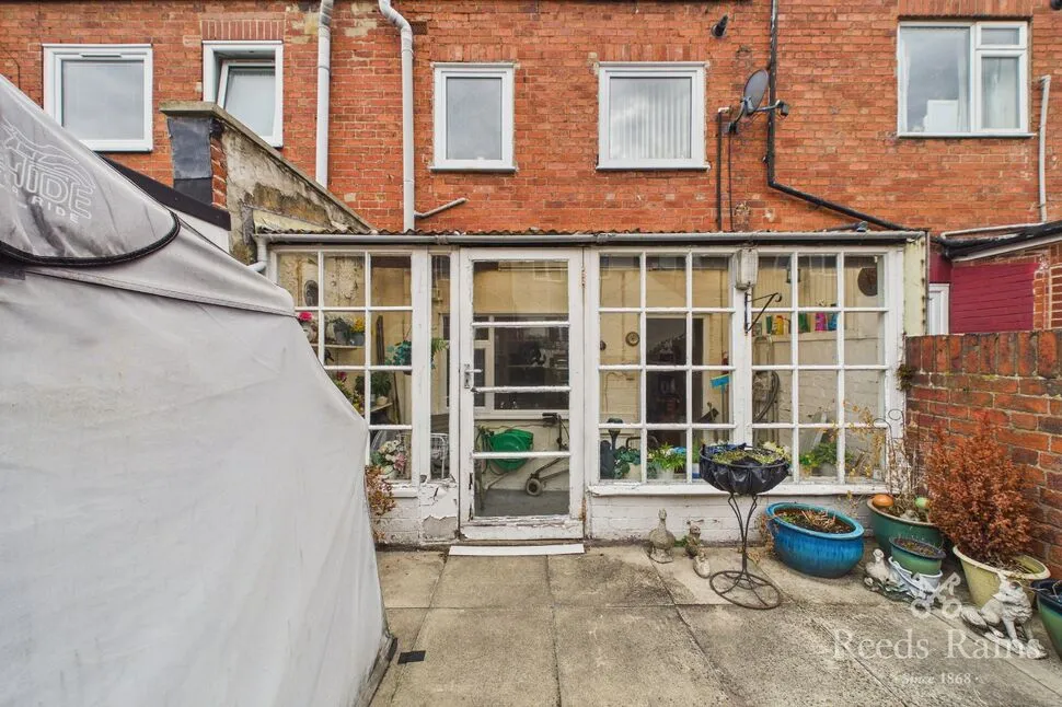Queen Street, Pontefract, West Yorkshire, WF8, photo 6