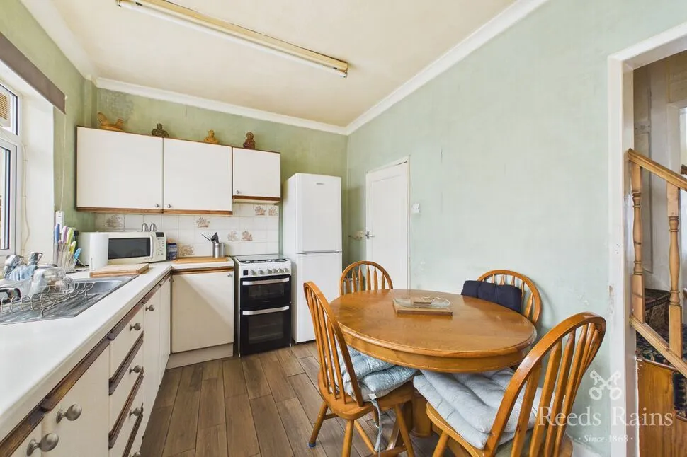 Queen Street, Pontefract, West Yorkshire, WF8, photo 9