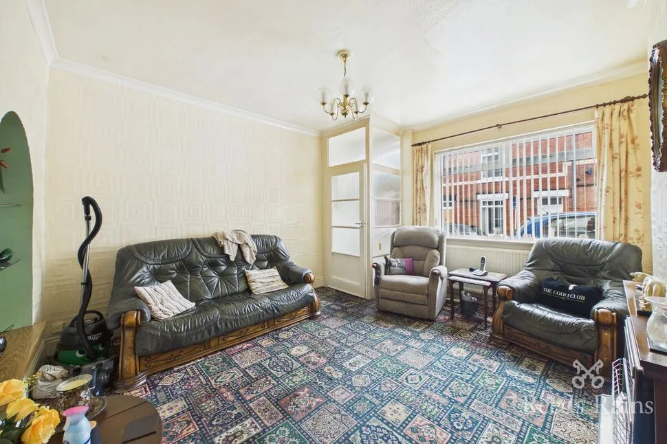 Queen Street, Pontefract, West Yorkshire, WF8, photo 5
