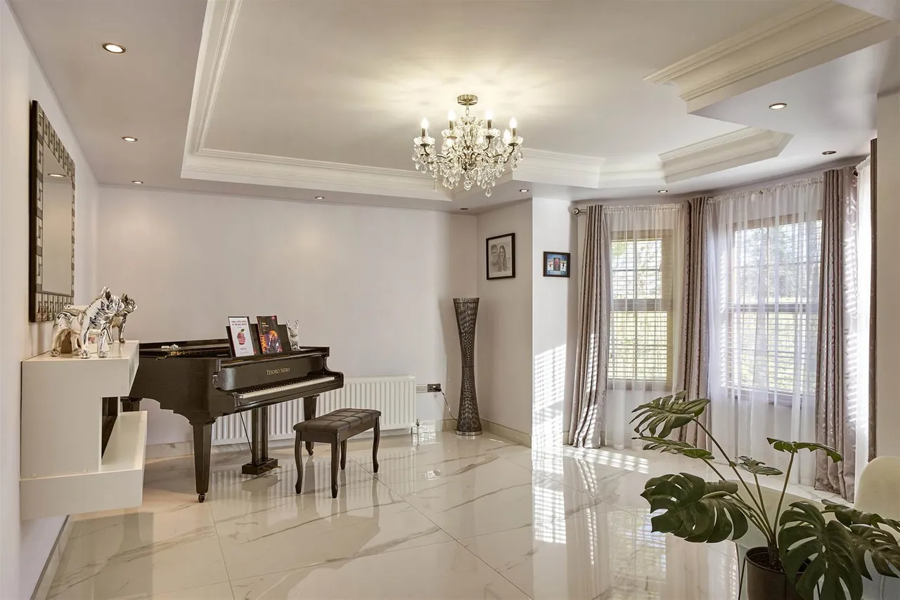 Ballycrochan Crescent, Ashfield Hall, BT19, photo 6