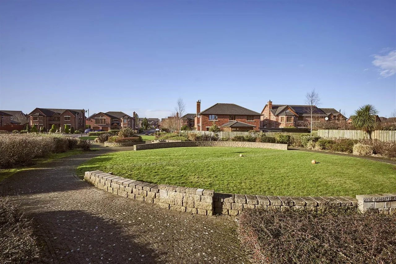Ballycrochan Crescent, Ashfield Hall, BT19, photo 30