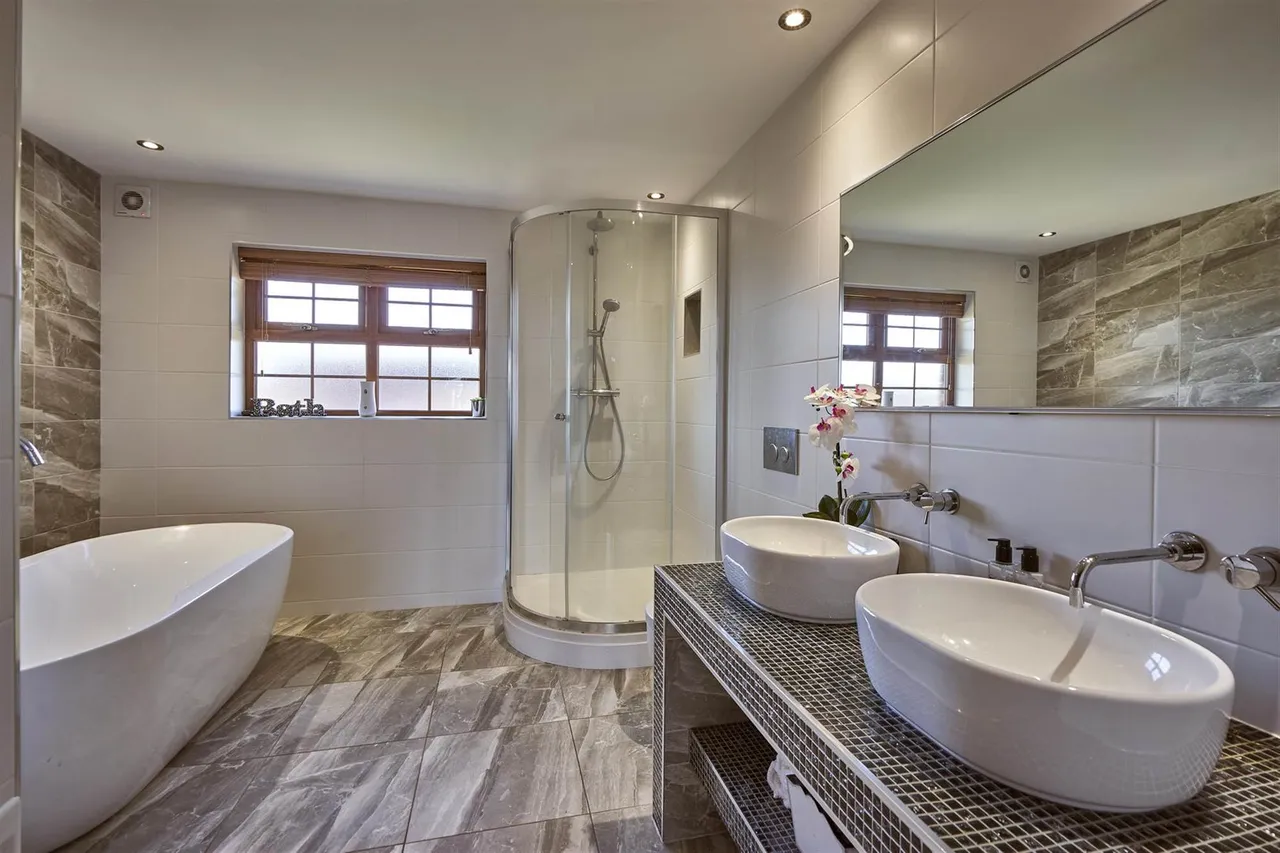 Ballycrochan Crescent, Ashfield Hall, BT19, photo 23