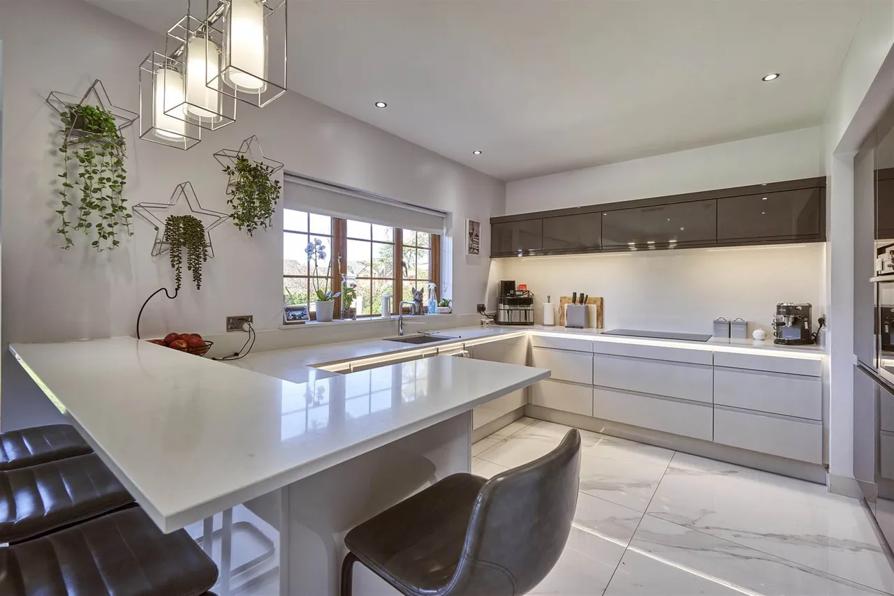 Ballycrochan Crescent, Ashfield Hall, BT19, photo 8