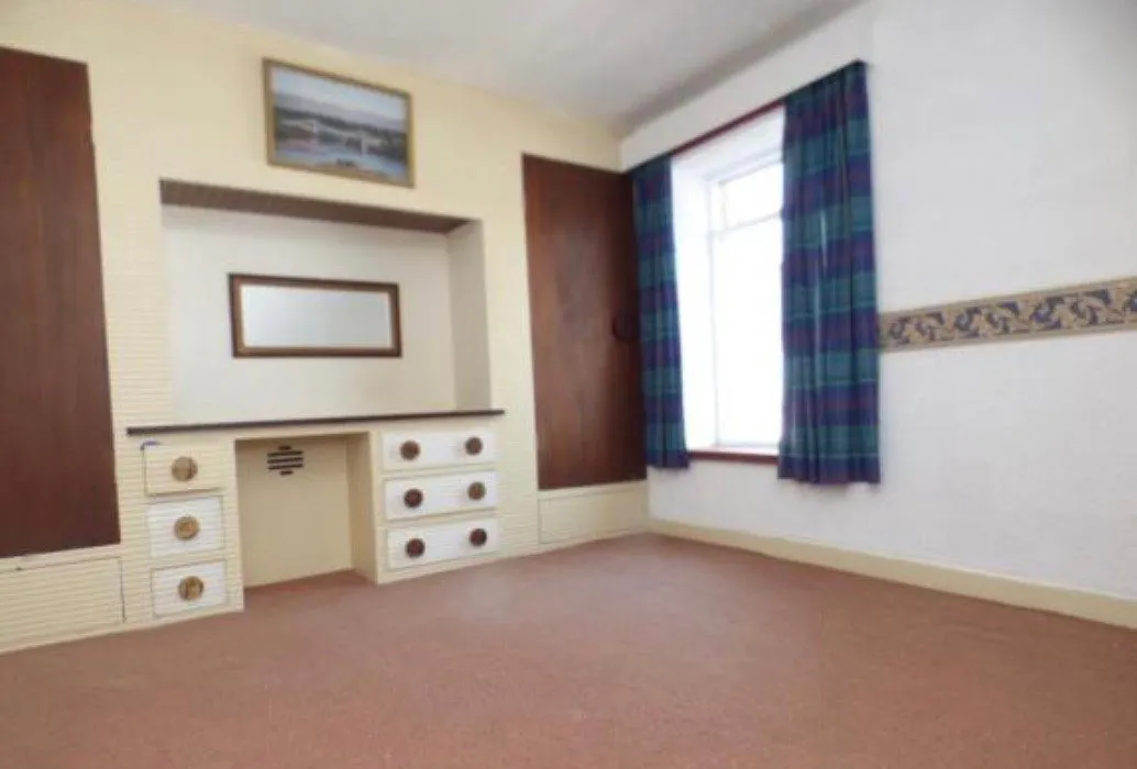High Street, Menai Bridge, LL59, photo 8