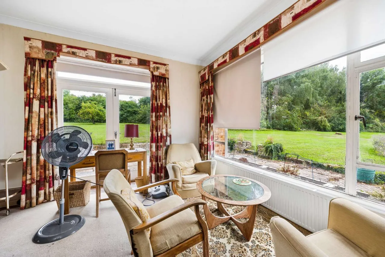 Shere Road, West Clandon, GU4, photo 12