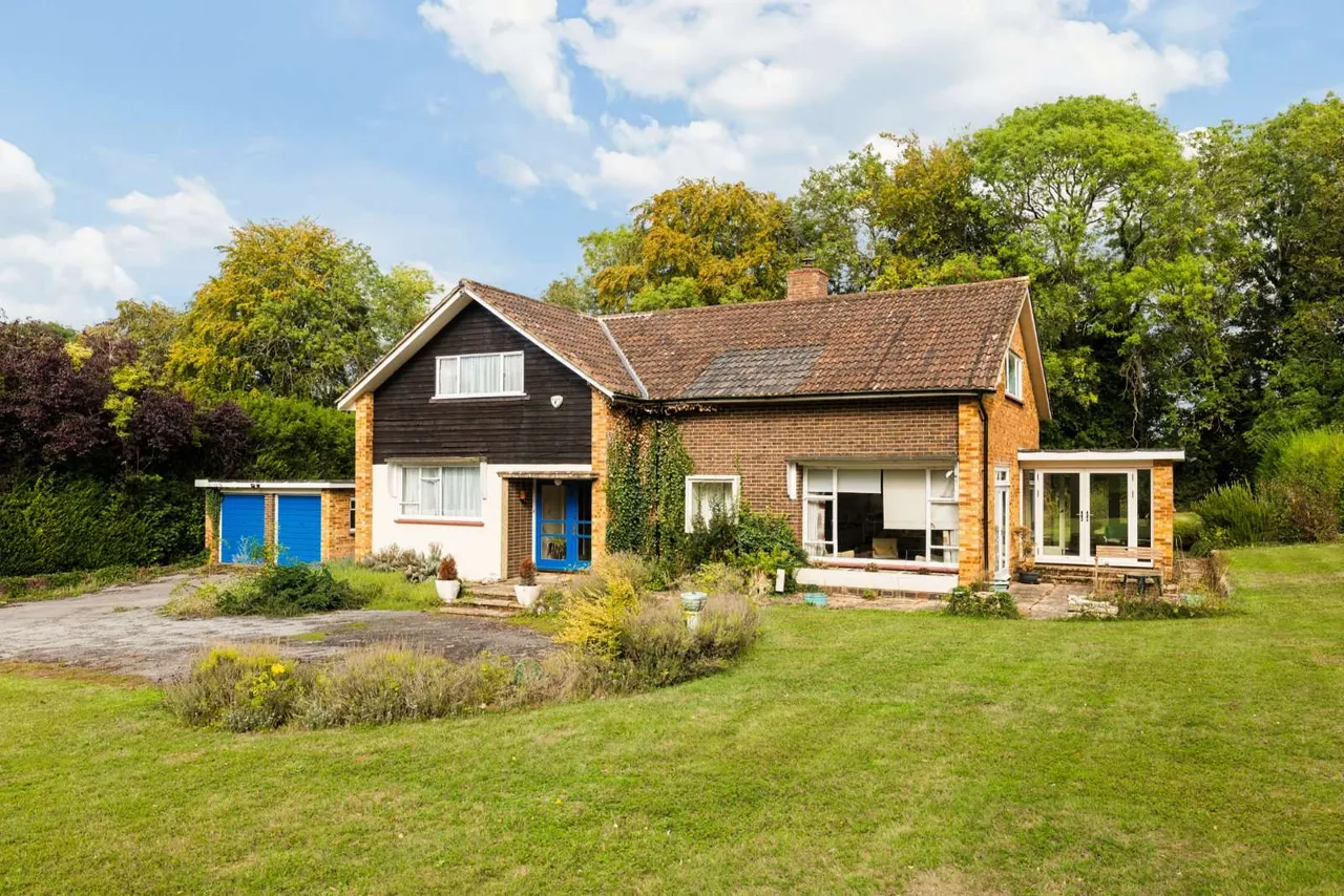 Shere Road, West Clandon, GU4, photo 5