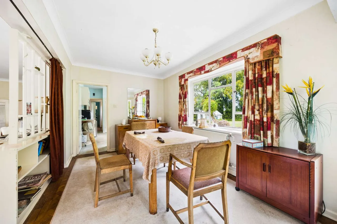 Shere Road, West Clandon, GU4, photo 10