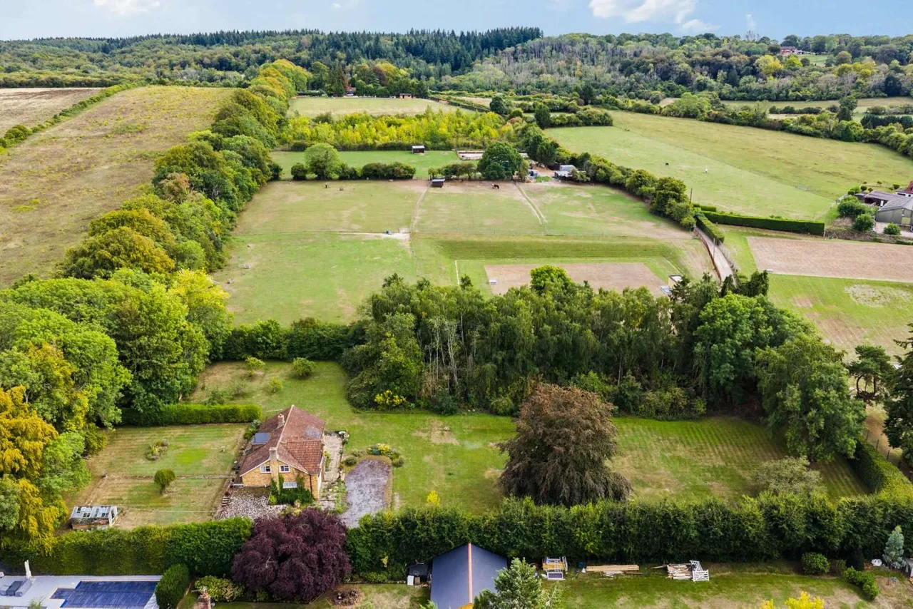 Shere Road, West Clandon, GU4, photo 17