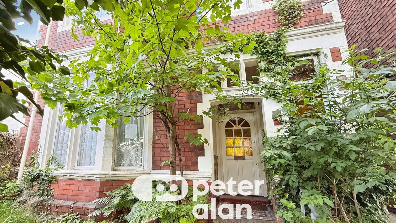 4 bed house for sale, Victoria Avenue, Newport, NP19
