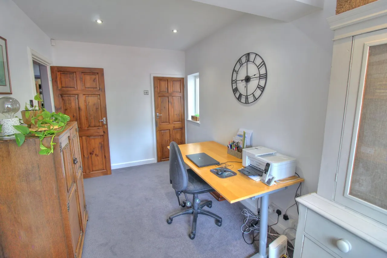 Broomfield Road, Kidderminster, DY11, photo 15
