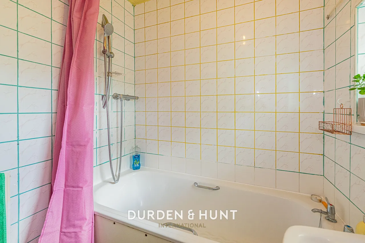 Monksgrove, Loughton, IG10, photo 11