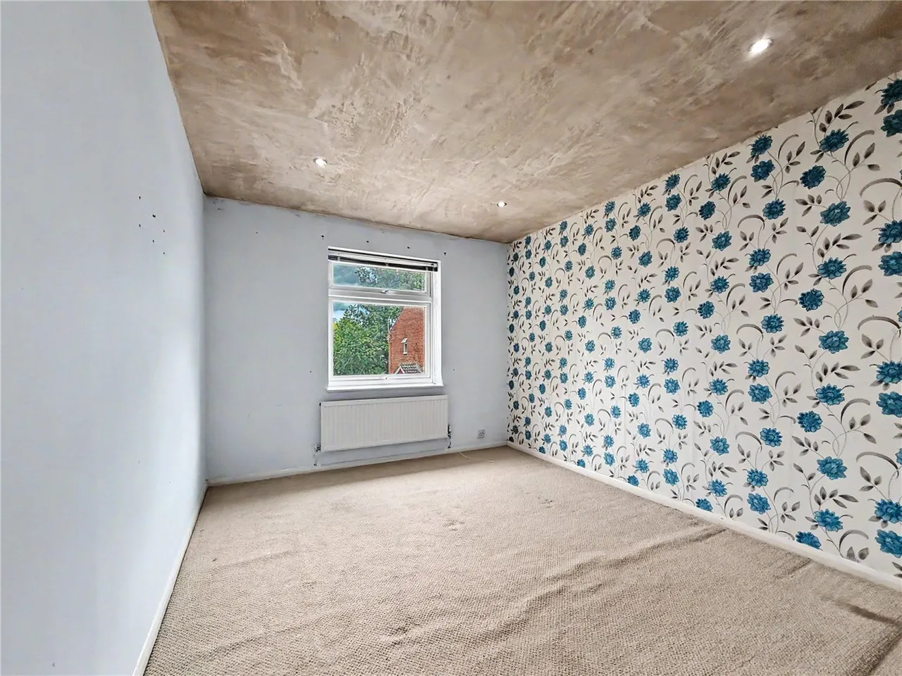 Cibbons Road, Chineham, Basingstoke, Hampshire, RG24, photo 2