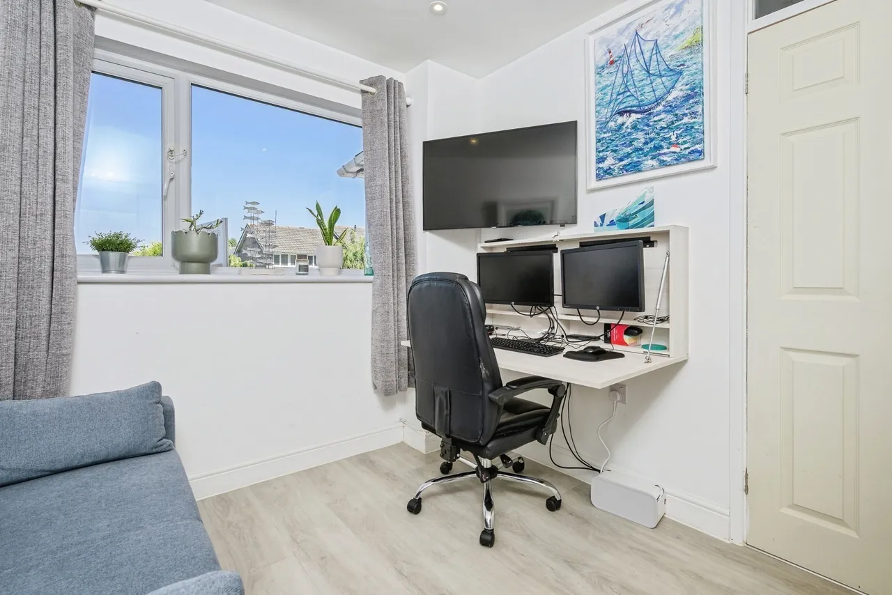 Holmwood Avenue, Plymouth, PL9, photo 8