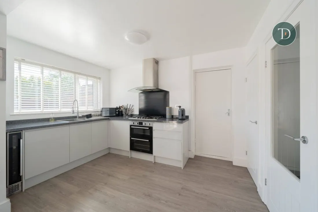 Shepton Road, Great Sutton, CH66 4SJ, photo 9