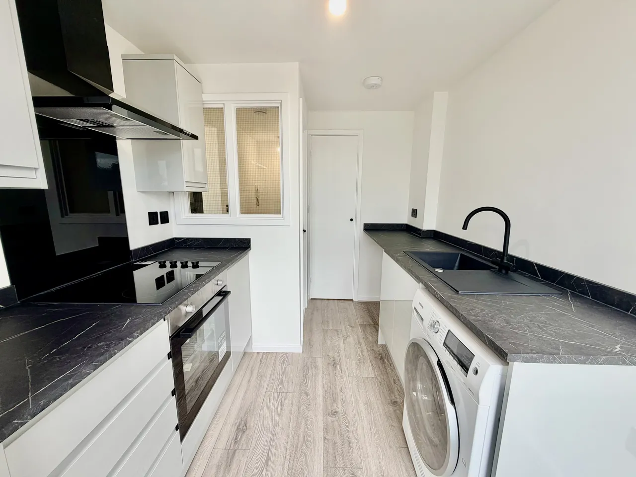 2 bed flat to rent — Eastern Parade, SOUTHSEA