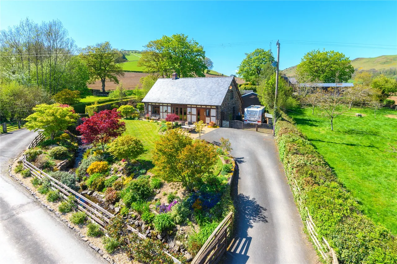 Trefeglwys, Caersws, Powys, SY17 5PU, photo 26