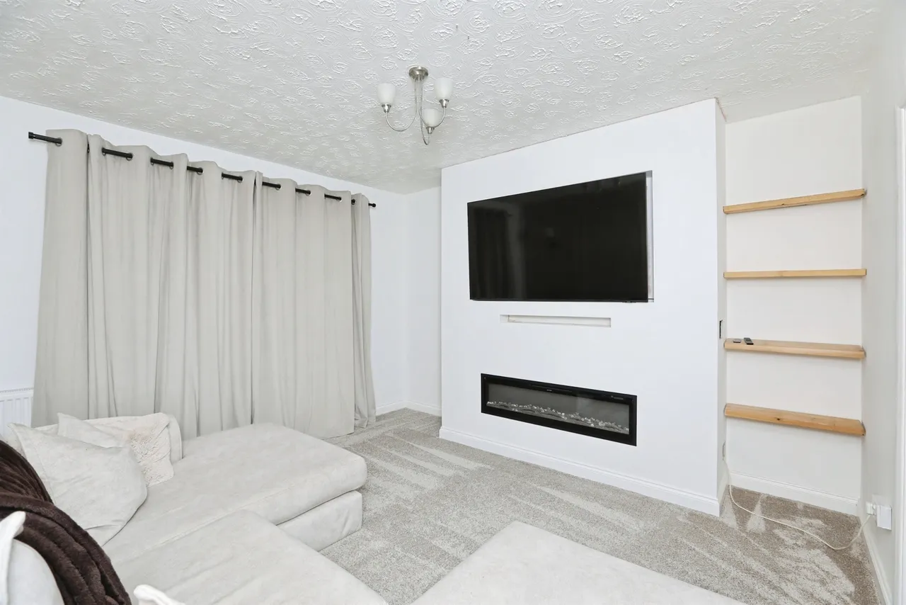 Thames Avenue, Sheerness, ME12, photo 4
