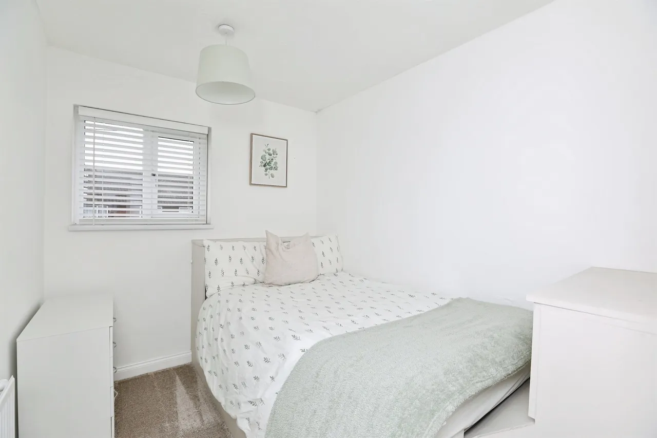 Thames Avenue, Sheerness, ME12, photo 10