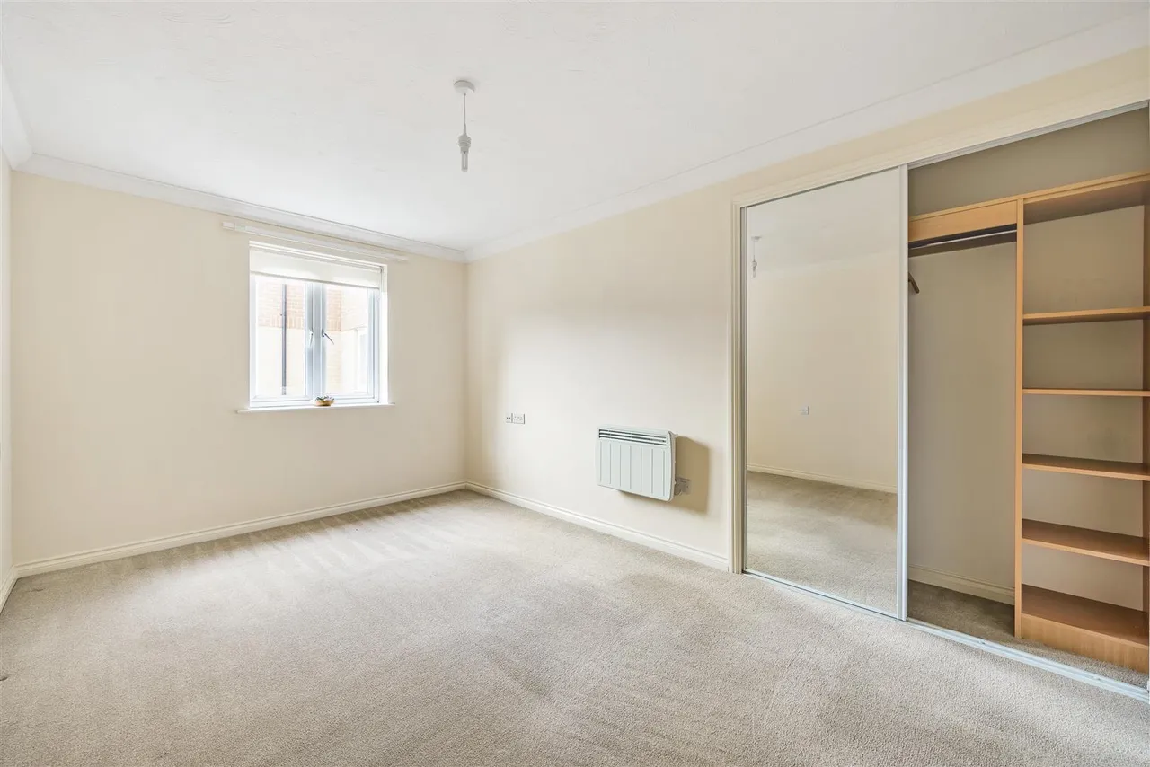 Brambledown Road, Wallington, SM6, photo 8