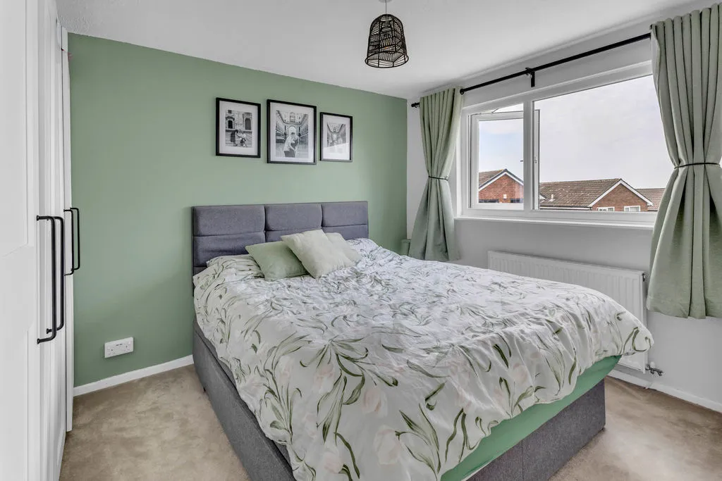 Collier Avenue Milnrow, Rochdale OL16 3UY, photo 11