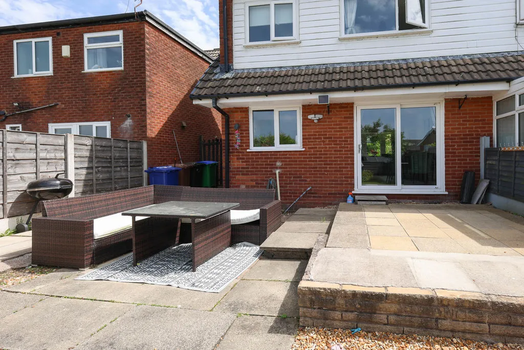 Collier Avenue Milnrow, Rochdale OL16 3UY, photo 20