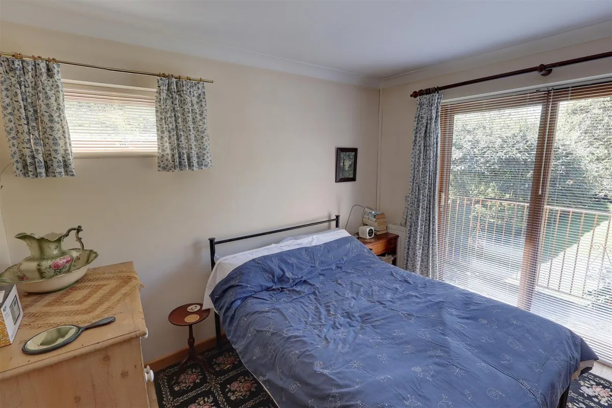 Culver Street, Newent, GL18, photo 9