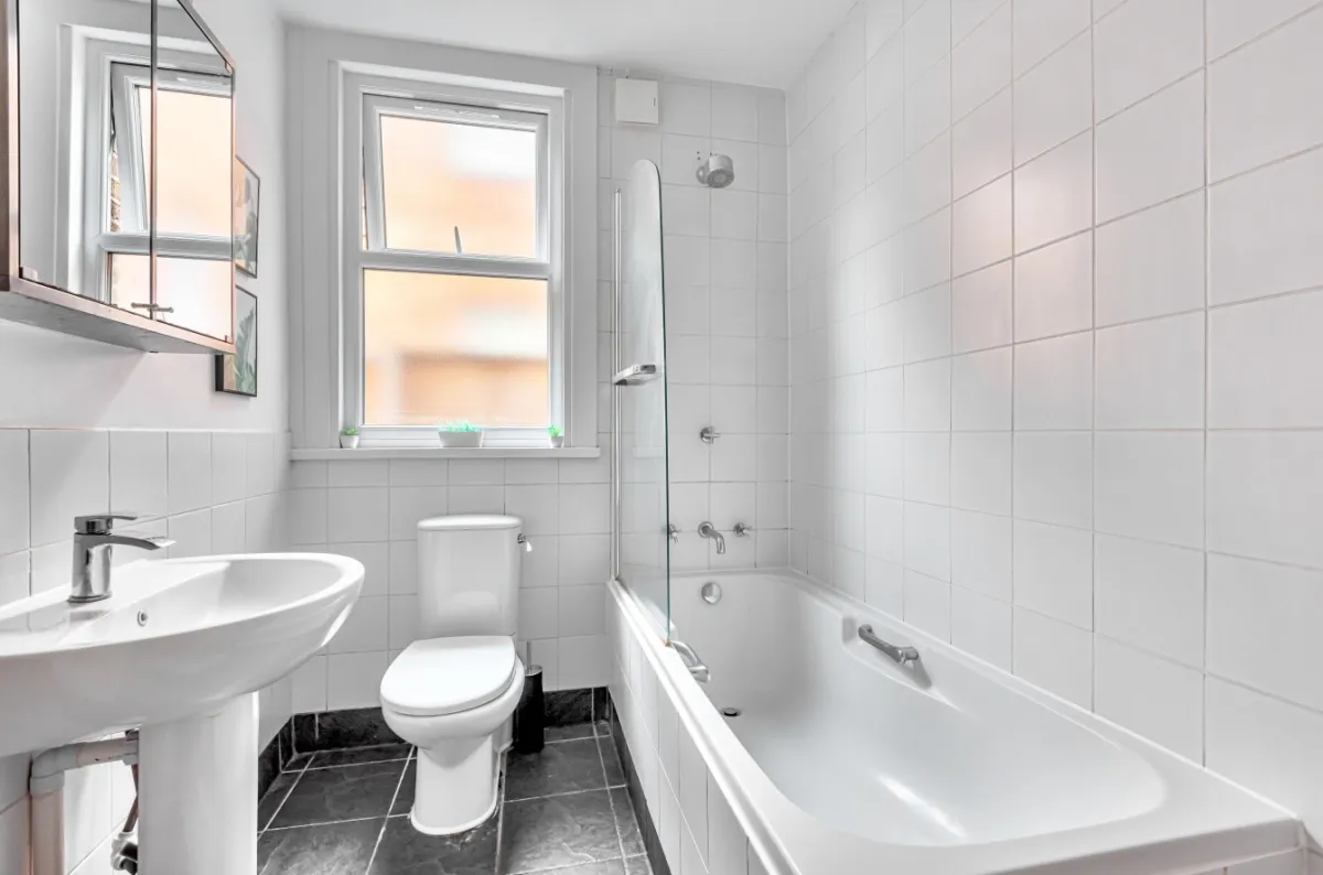 Oaklands Grove, London, W12, photo 4