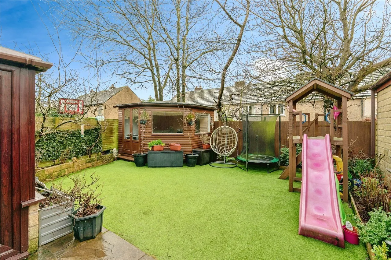 The Meadows, Colne, BB8, photo 18