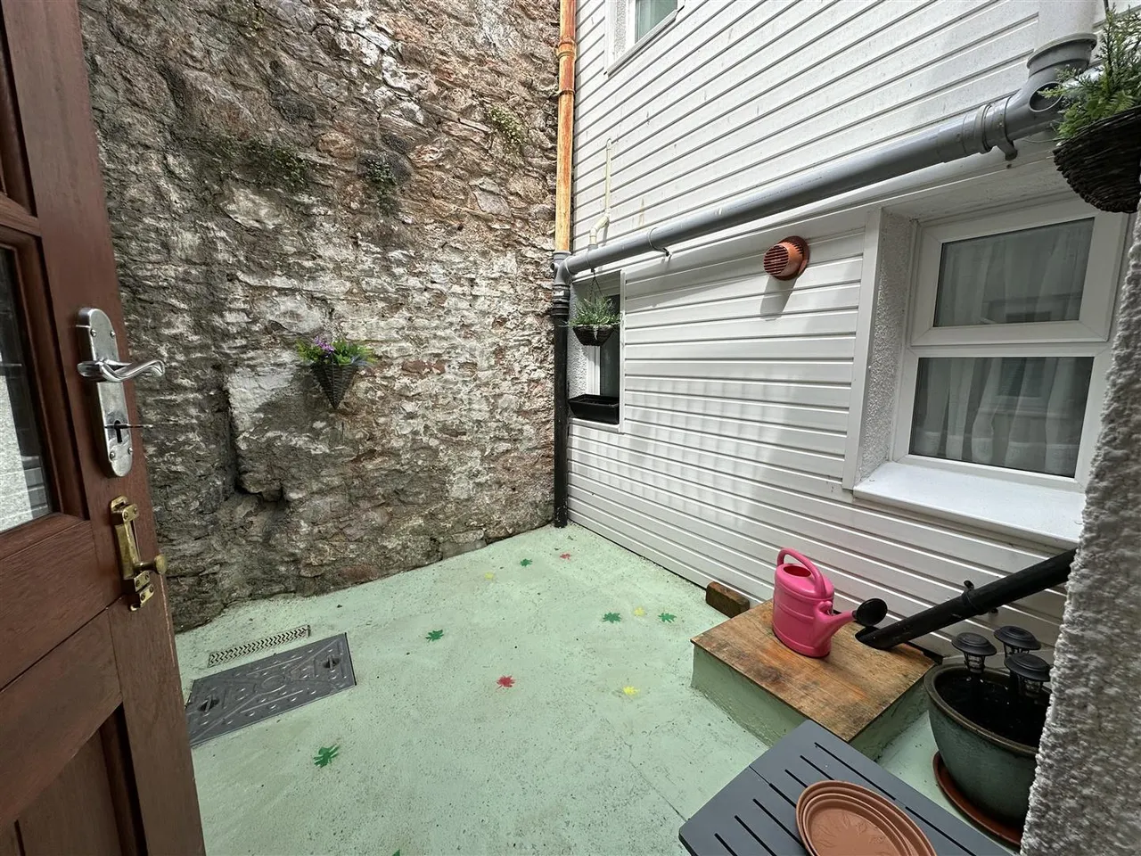 Higher Street, Brixham, photo 13